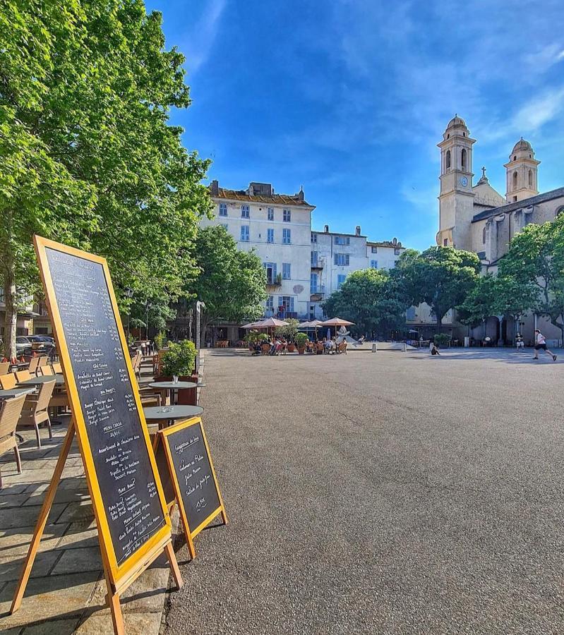 דירות בסטיה Pepite Bastiaise Place Du Marche מראה חיצוני תמונה